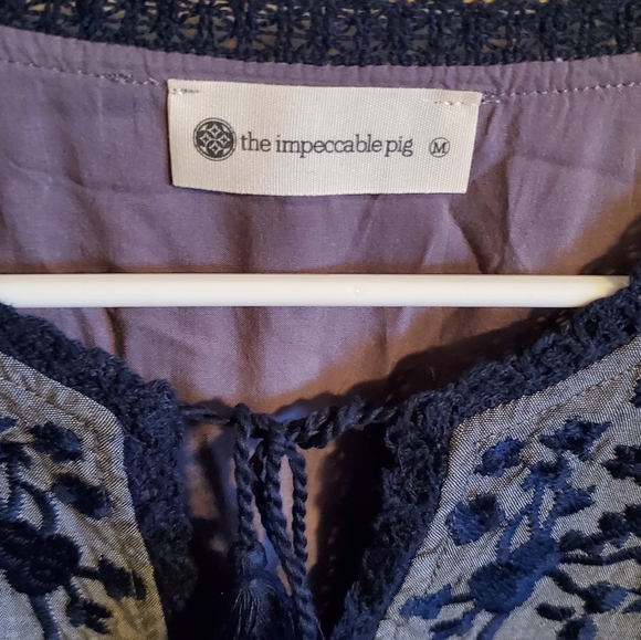 Impeccable Pig W M blouse - Picture 3 of 8